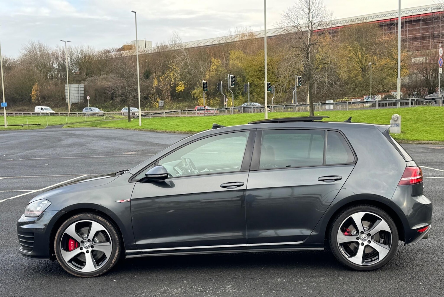 Used Volkswagen Golf 2016 for sale - 76832808: Photo 8