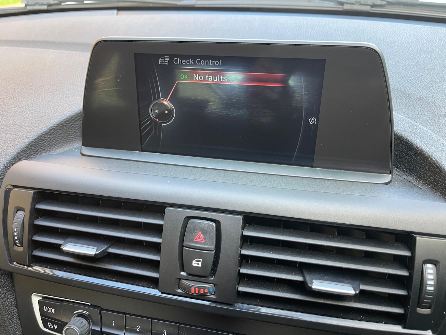 Used BMW 2 Series 2014 for sale - 76990611: Photo 19