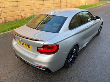 Used BMW 2 Series 2014 for sale - 76990611: Photo