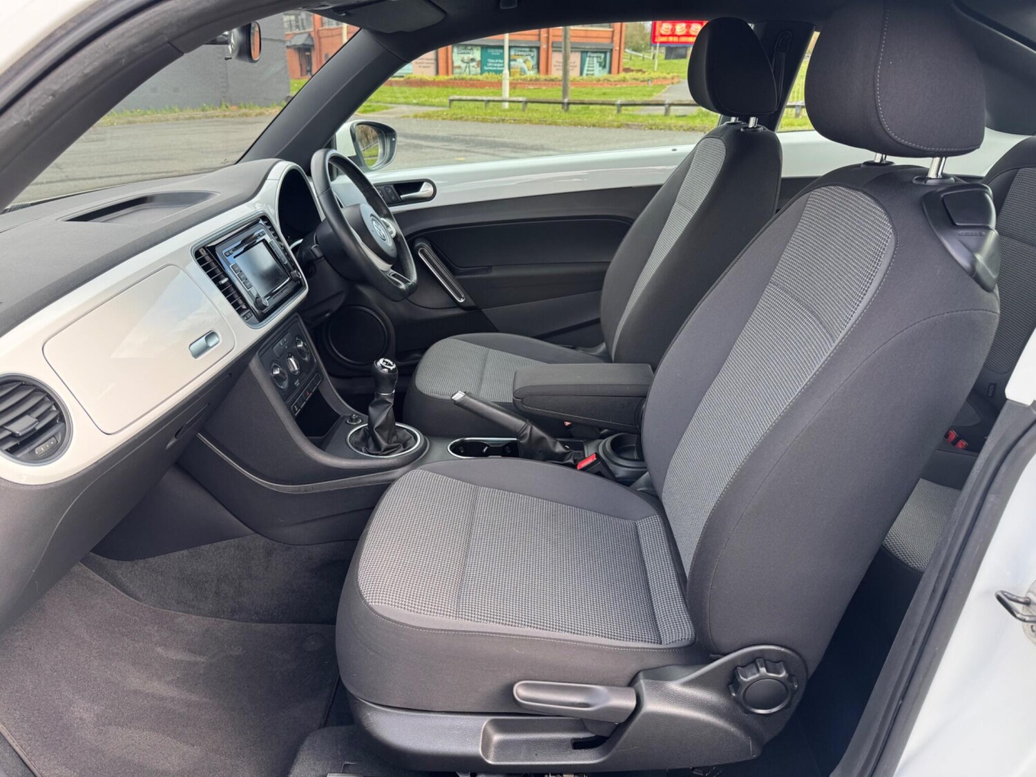 Used Volkswagen Beetle for sale - 78214465: Photo 13