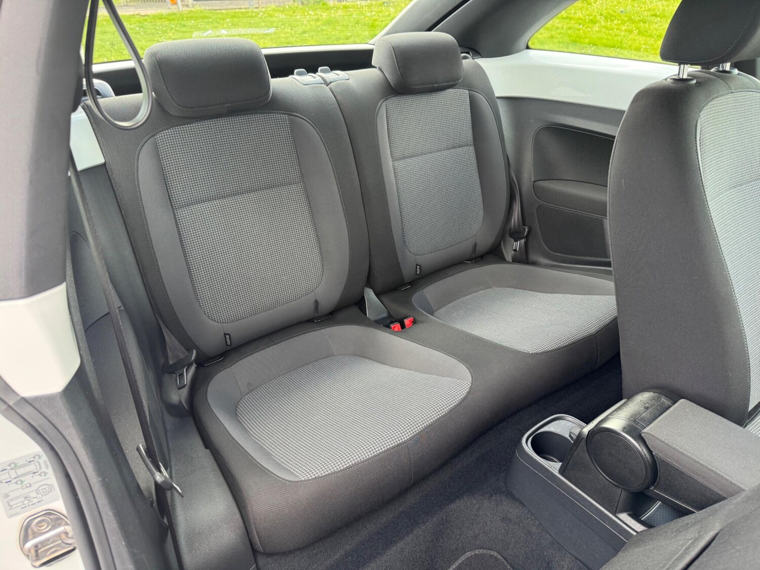 Used Volkswagen Beetle for sale - 78214465: Photo 14