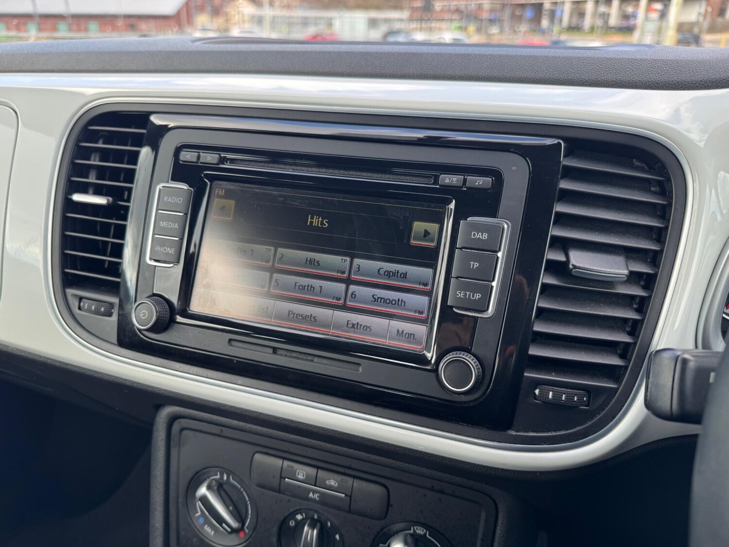 Used Volkswagen Beetle for sale - 78214465: Photo 16