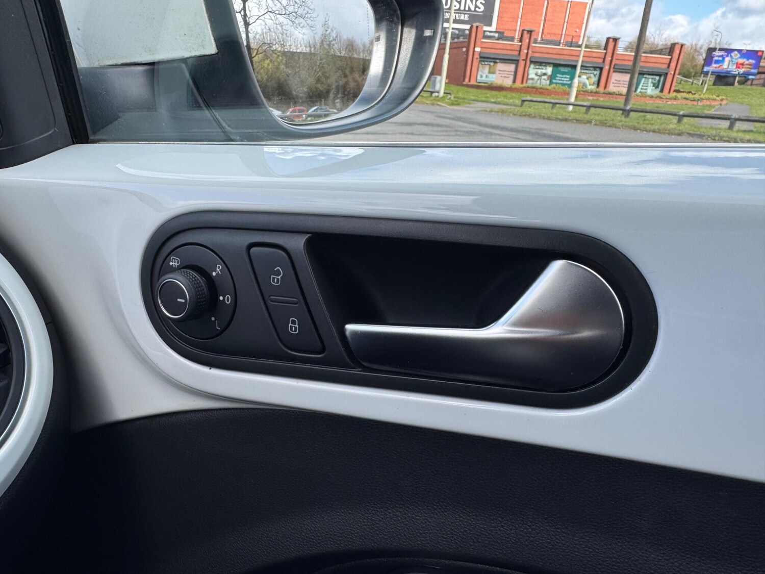 Used Volkswagen Beetle for sale - 78214465: Photo 19