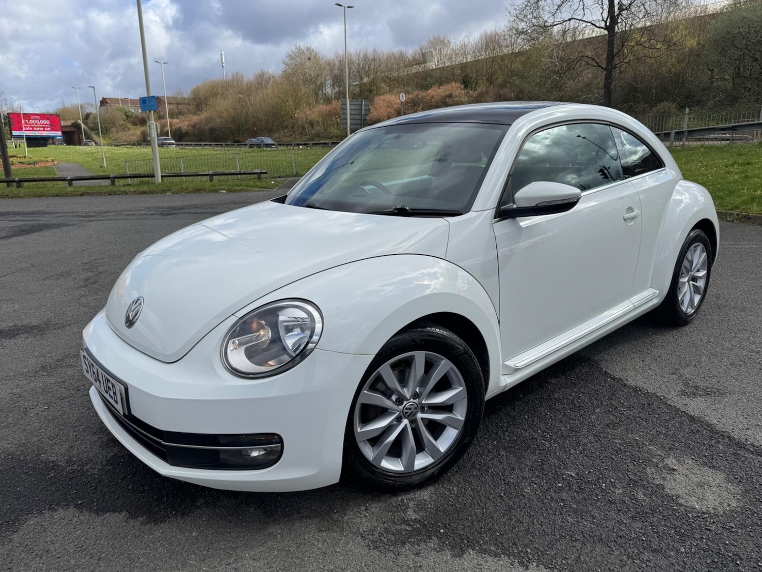 Used Volkswagen Beetle for sale - 78214465: Photo 3