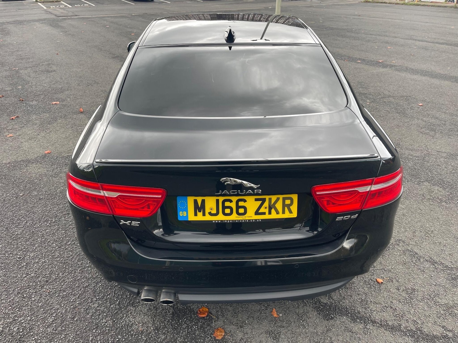 Used Jaguar XE 2016 for sale - 76361477: Photo 6