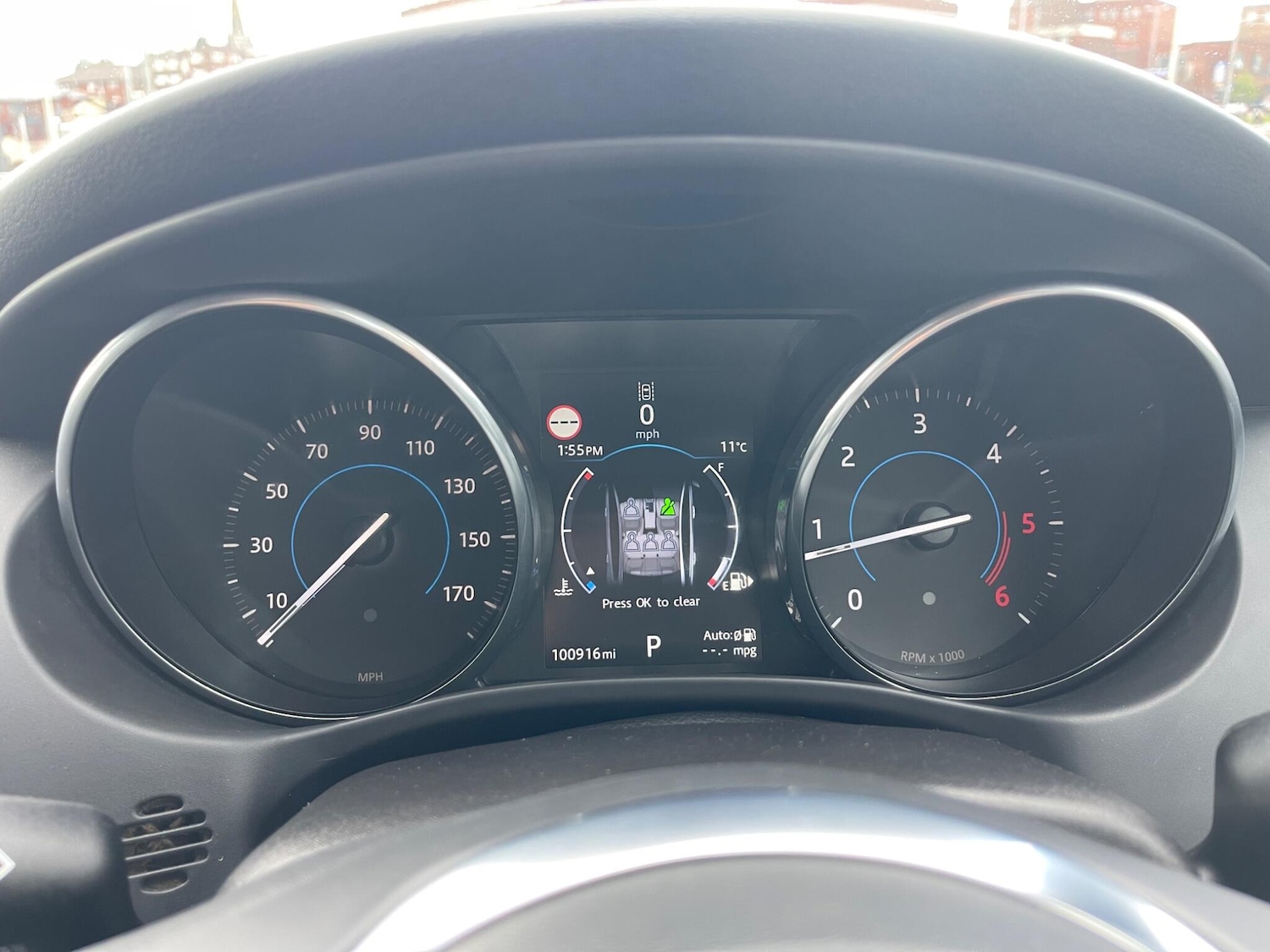 Used Jaguar XE 2016 for sale - 76995568: Photo 10