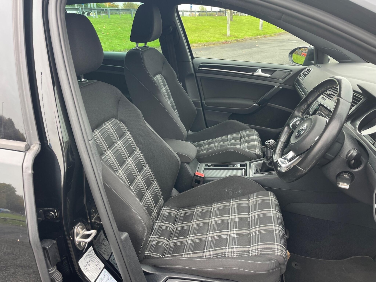 Used Volkswagen Golf 2015 for sale - 76423196: Photo 12