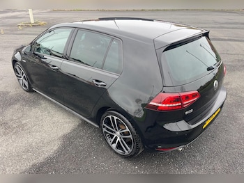 Used Volkswagen Golf 2015 for sale - 76423196: Photo