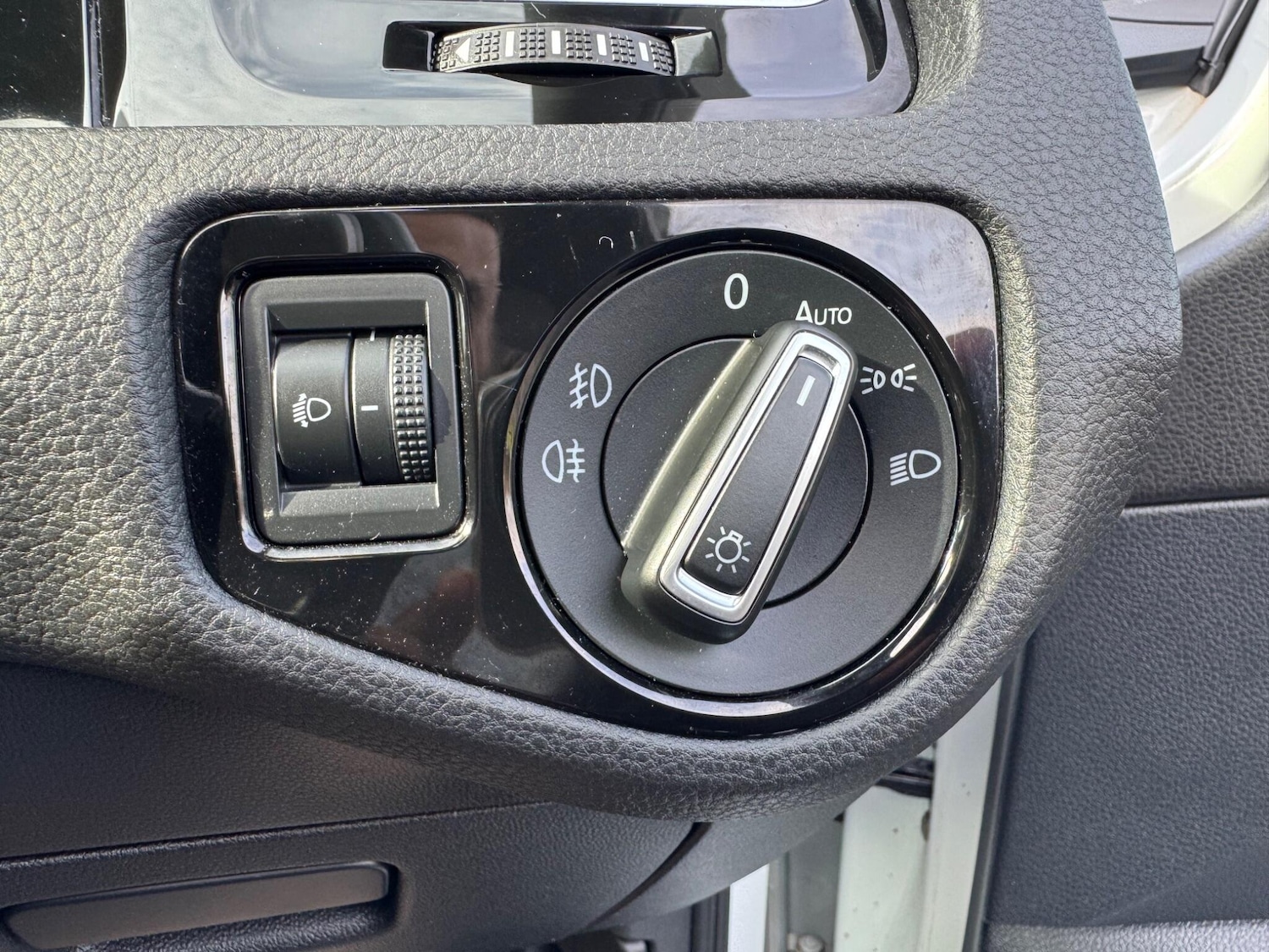 Used Volkswagen Golf 2016 for sale - 77633433: Photo 18