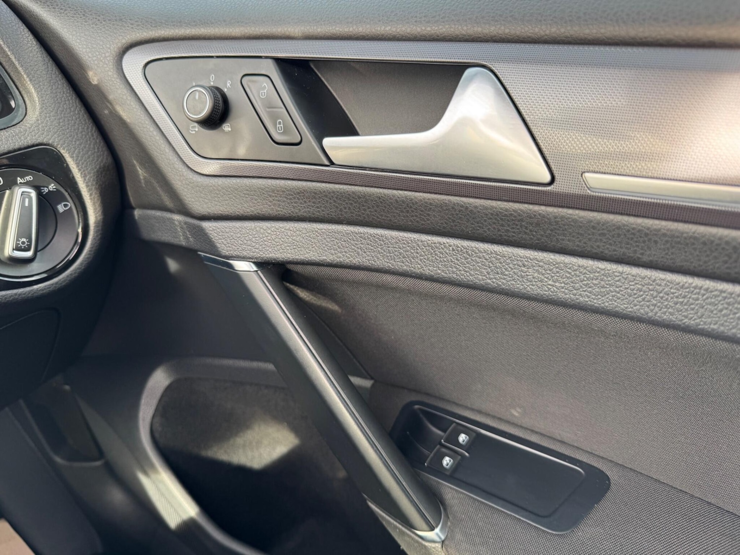 Used Volkswagen Golf 2016 for sale - 77633433: Photo 21