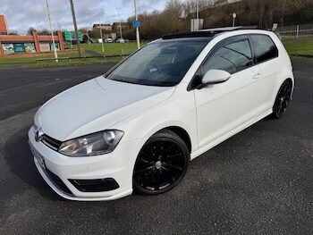 Used Volkswagen Golf 2016 for sale - 77633433: Photo