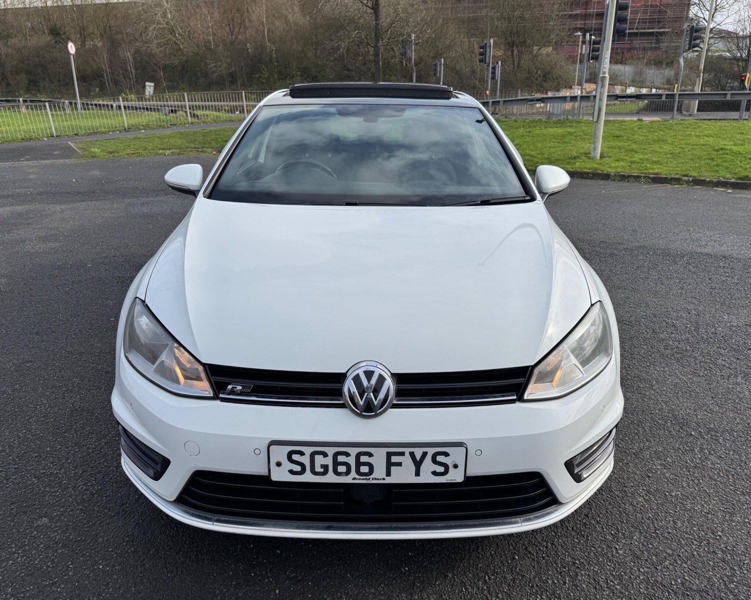 Used Volkswagen Golf 2016 for sale - 77633433: Photo 5