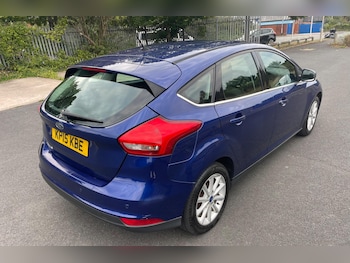 Used Ford Focus 2015 for sale - 75601372: Photo