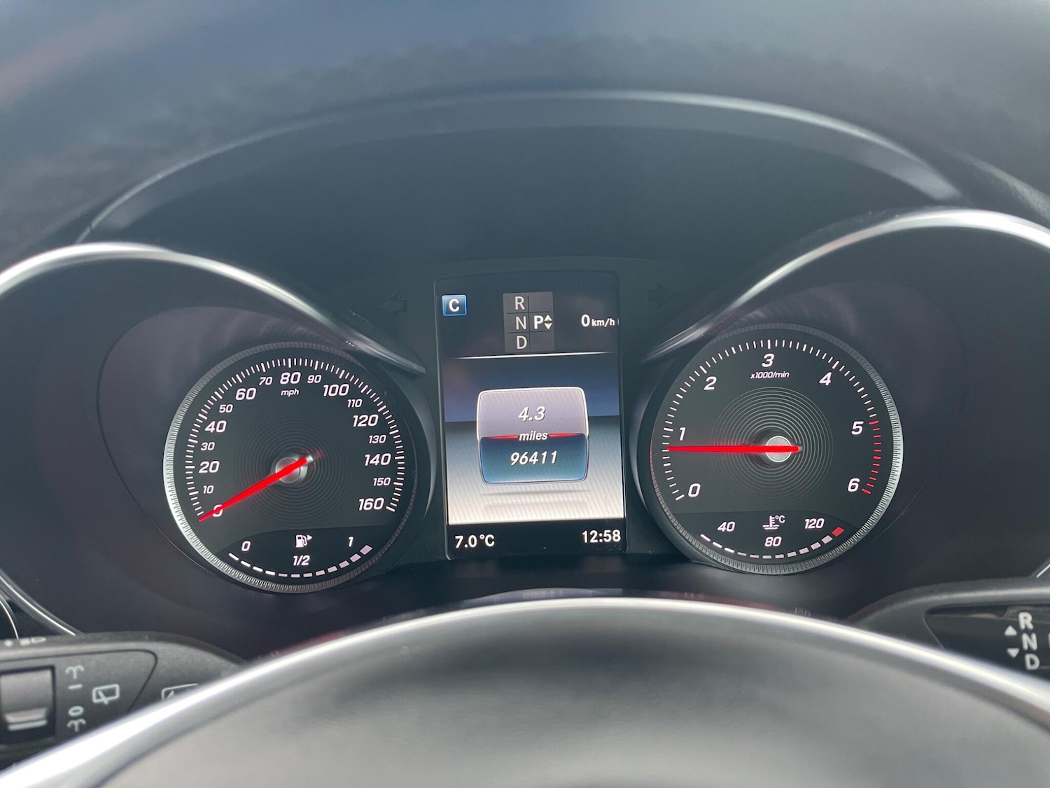 Used Mercedes-Benz GLC 2018 for sale - 76824536: Photo 10