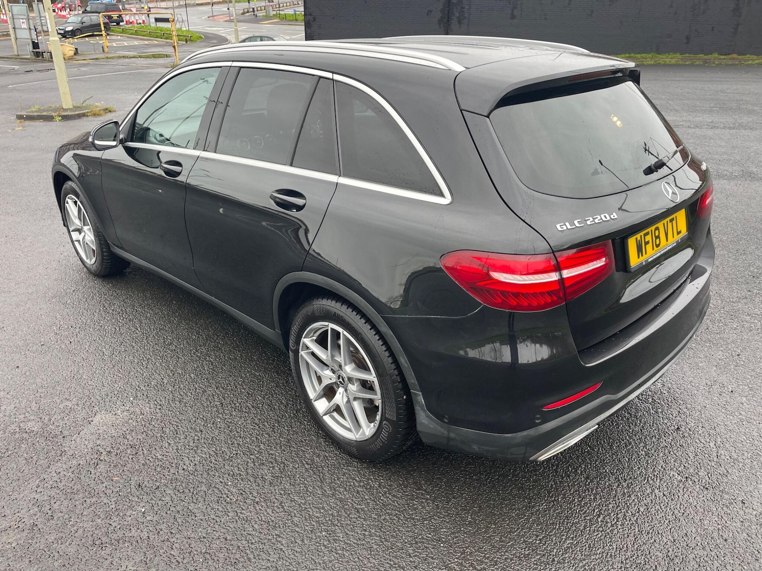 Used Mercedes-Benz GLC 2018 for sale - 76824536: Photo 2