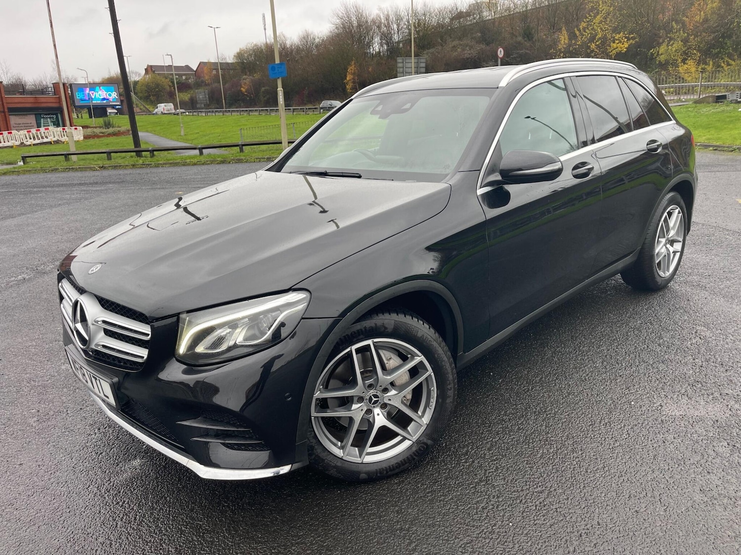 Used Mercedes-Benz GLC 2018 for sale - 76824536: Photo 3