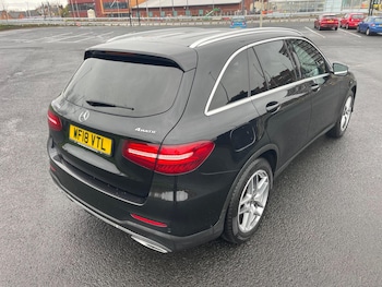 Used Mercedes-Benz GLC 2018 for sale - 76824536: Photo