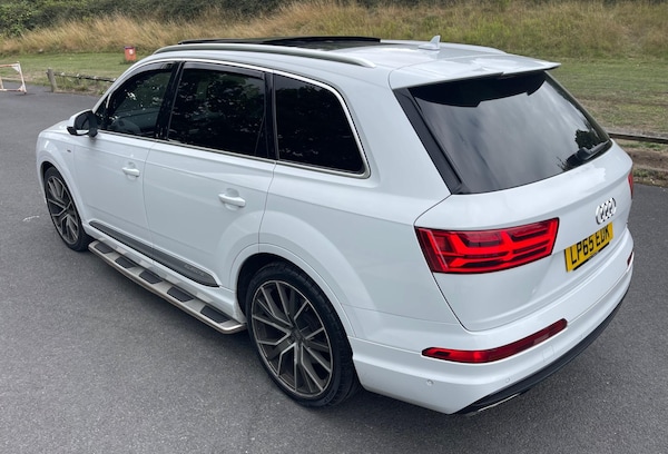 Used Audi Q7 2016 for sale - 75507457: Photo 2