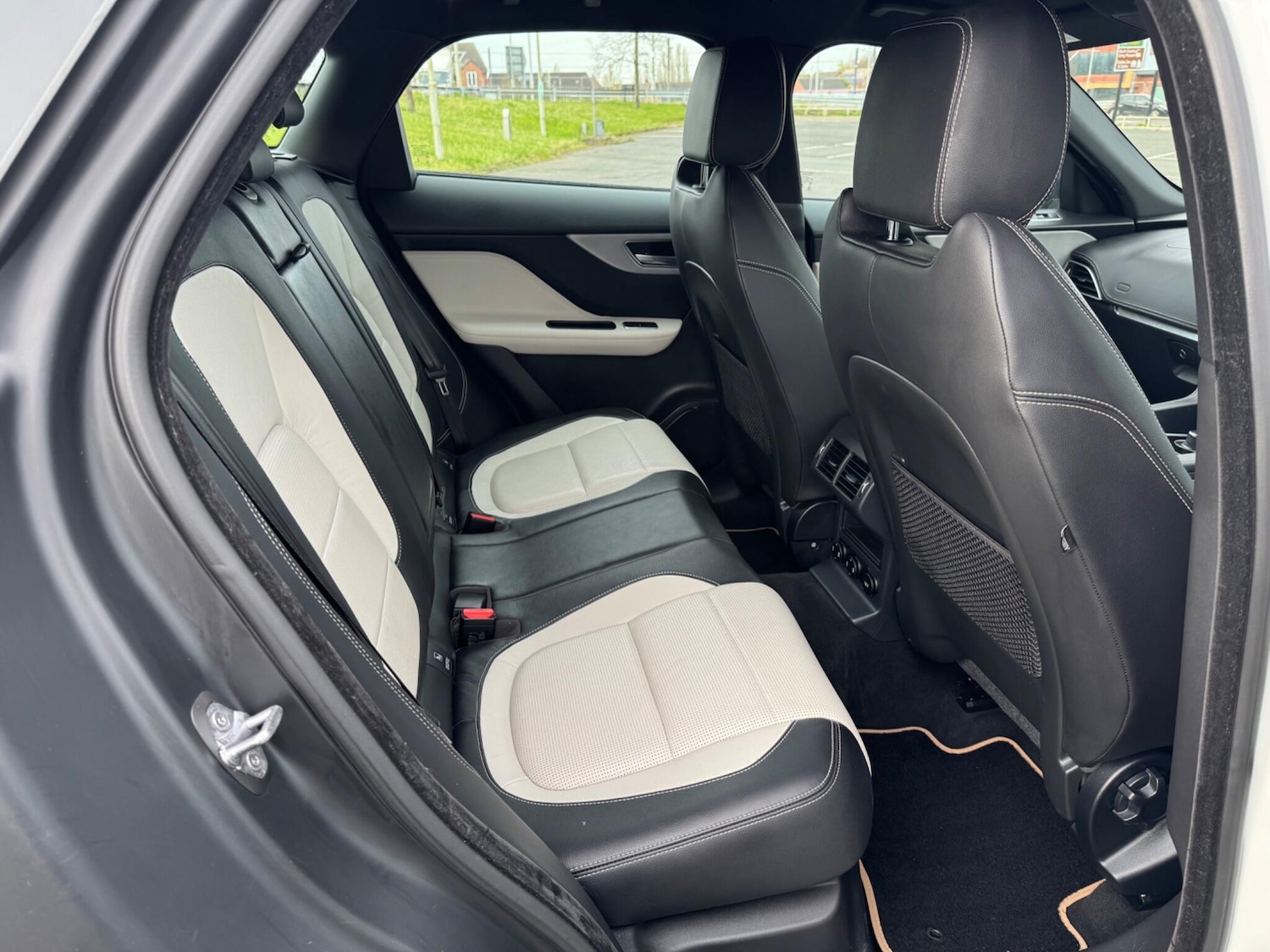 Used Jaguar F-Pace 2017 for sale - 78185259: Photo 15