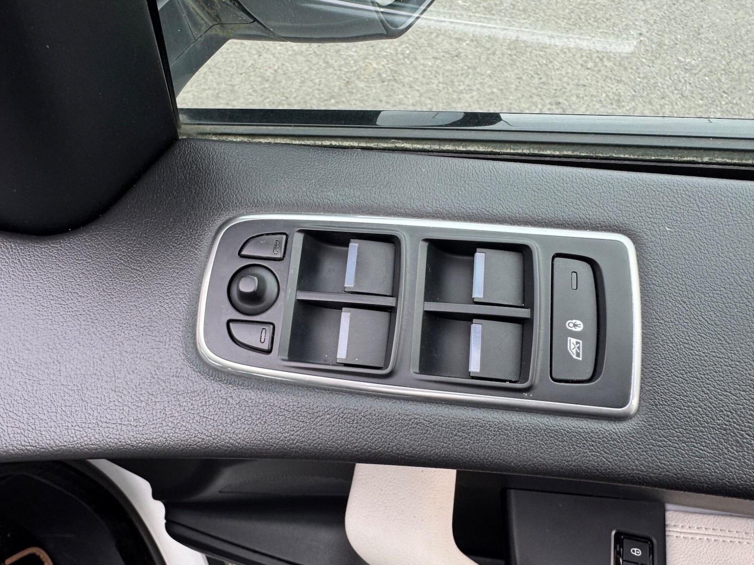 Used Jaguar F-Pace 2017 for sale - 78185259: Photo 24