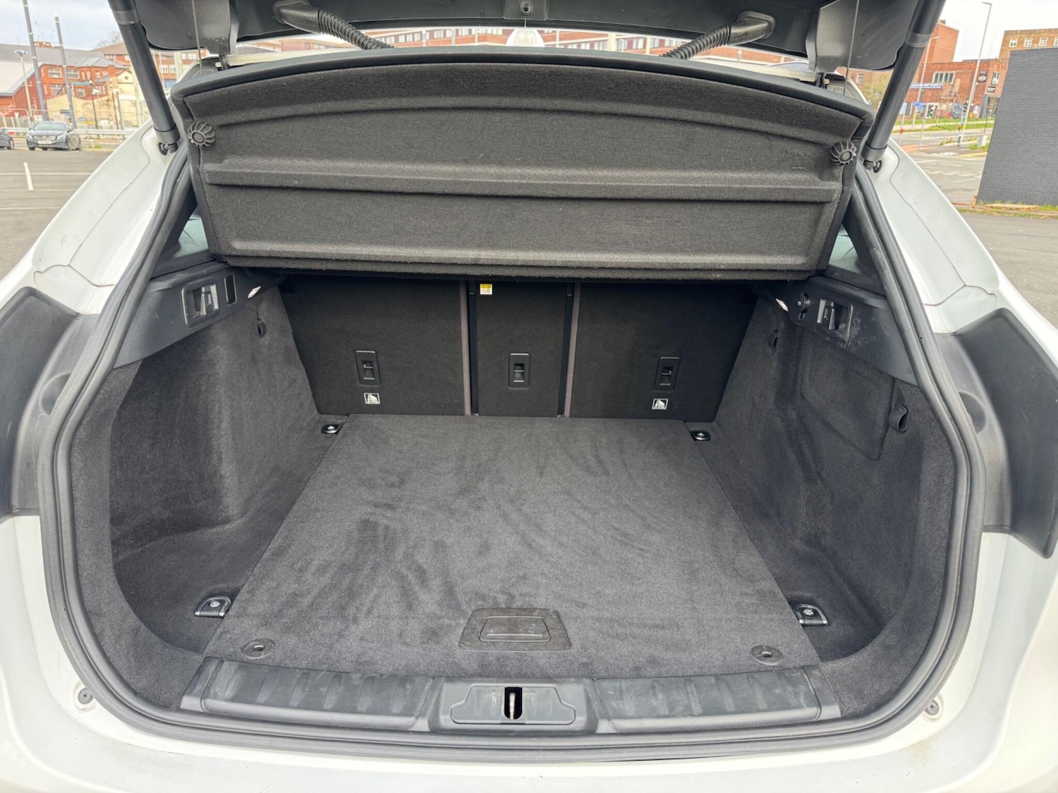 Used Jaguar F-Pace 2017 for sale - 78185259: Photo 29