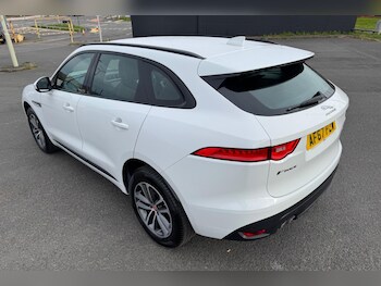 Used Jaguar F-Pace 2017 for sale - 78185259: Photo