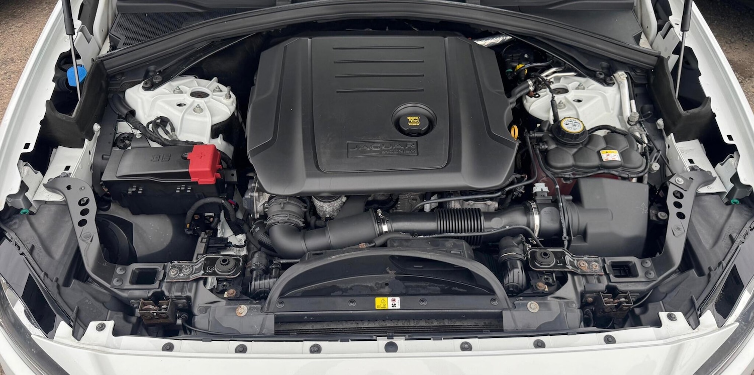 Used Jaguar F-Pace 2017 for sale - 78185259: Photo 33