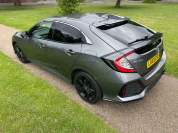 Used Honda Civic 2019 for sale - 74828900: Photo