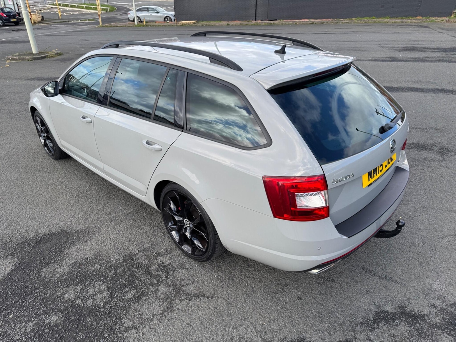 Used Skoda Octavia 2015 for sale - 77657692: Photo 2