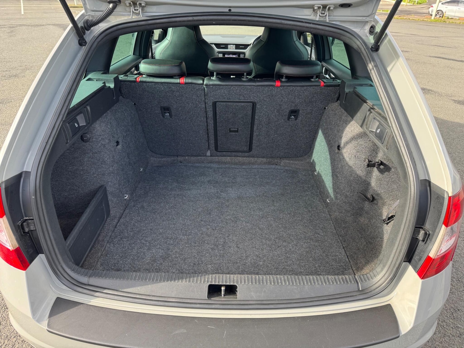 Used Skoda Octavia 2015 for sale - 77657692: Photo 32