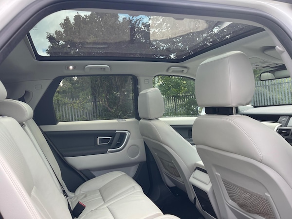 Used Land Rover Discovery Sport 2017 for sale - 75492457: Photo 16