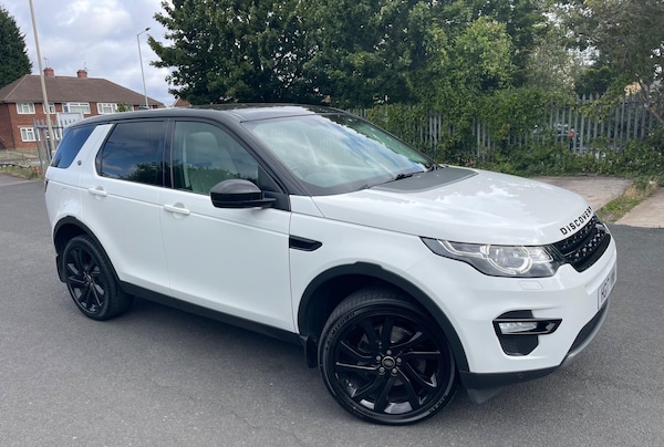 Used Land Rover Discovery Sport 2017 for sale - 75492457: Photo 1