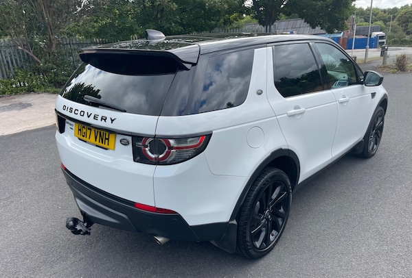 Used Land Rover Discovery Sport 2017 for sale - 75492457: Photo 4