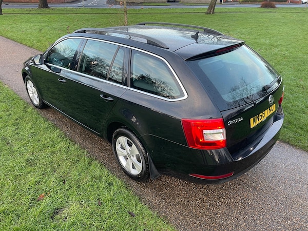 Used Skoda Octavia 2018 for sale - 73395111: Photo 2