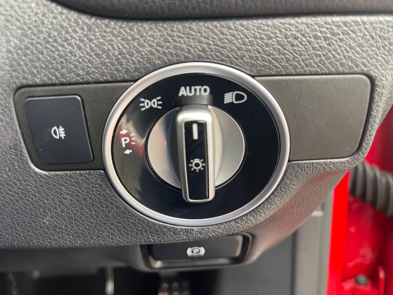 Used Mercedes-Benz CLA 2015 for sale - 77230034: Photo 17