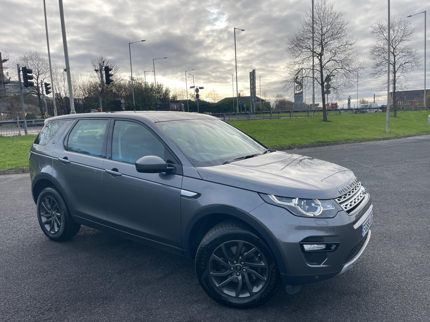 Used Land Rover Discovery Sport 2018 for sale - 76728631: Photo 1