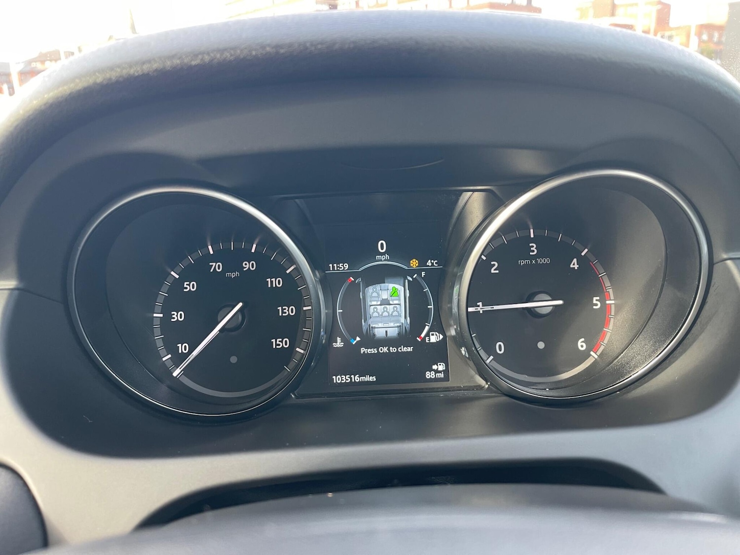 Used Land Rover Discovery Sport 2018 for sale - 76728631: Photo 10