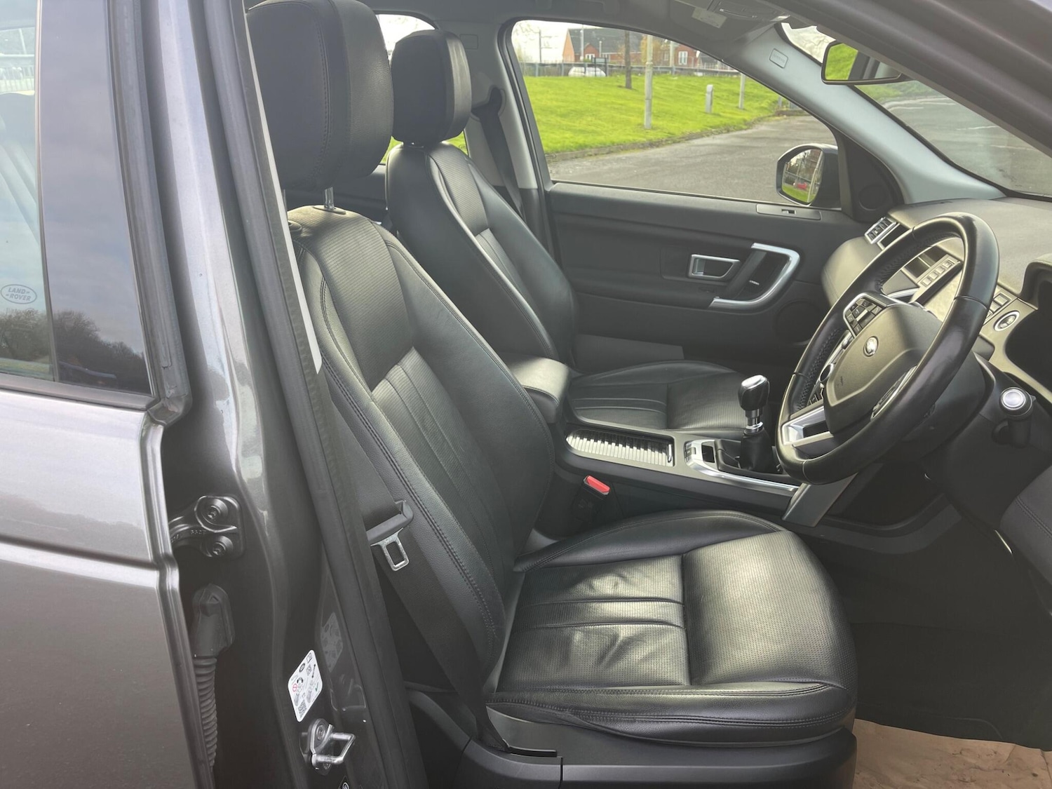 Used Land Rover Discovery Sport 2018 for sale - 76728631: Photo 13