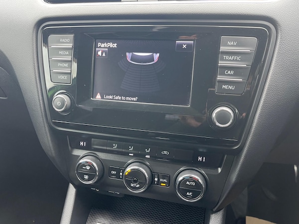 Used Skoda Octavia 2015 for sale - 76306990: Photo 19