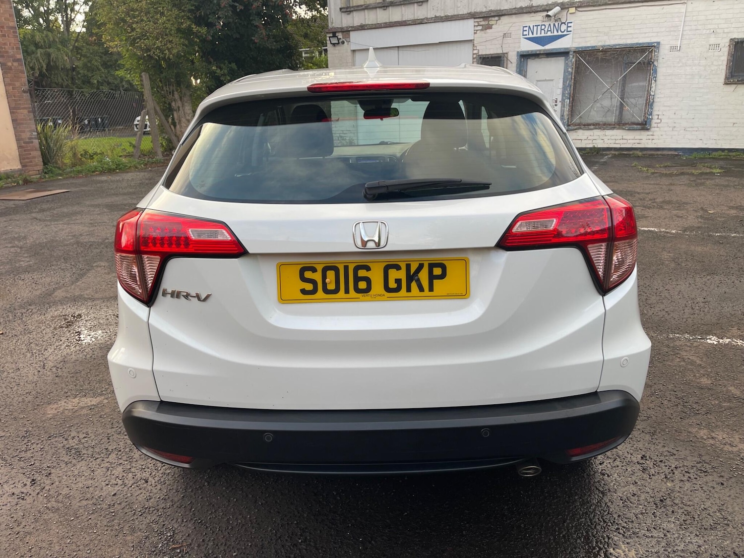 Used Honda HR-V 2016 for sale - 76988105: Photo 6