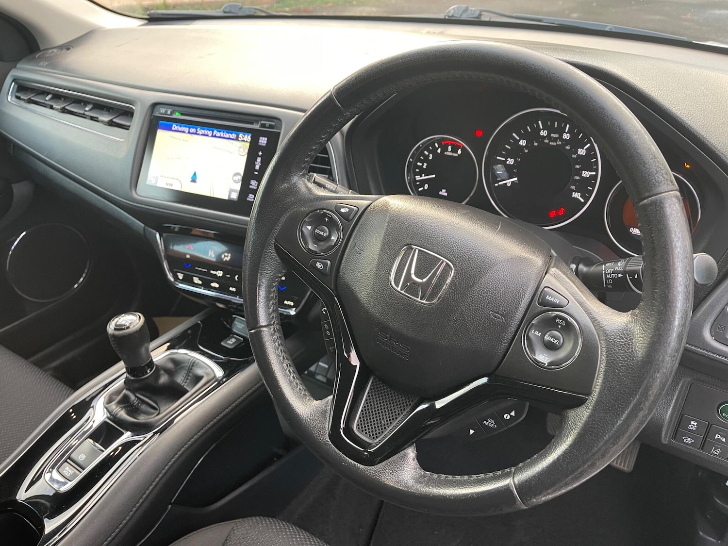Used Honda HR-V 2016 for sale - 76988105: Photo 9