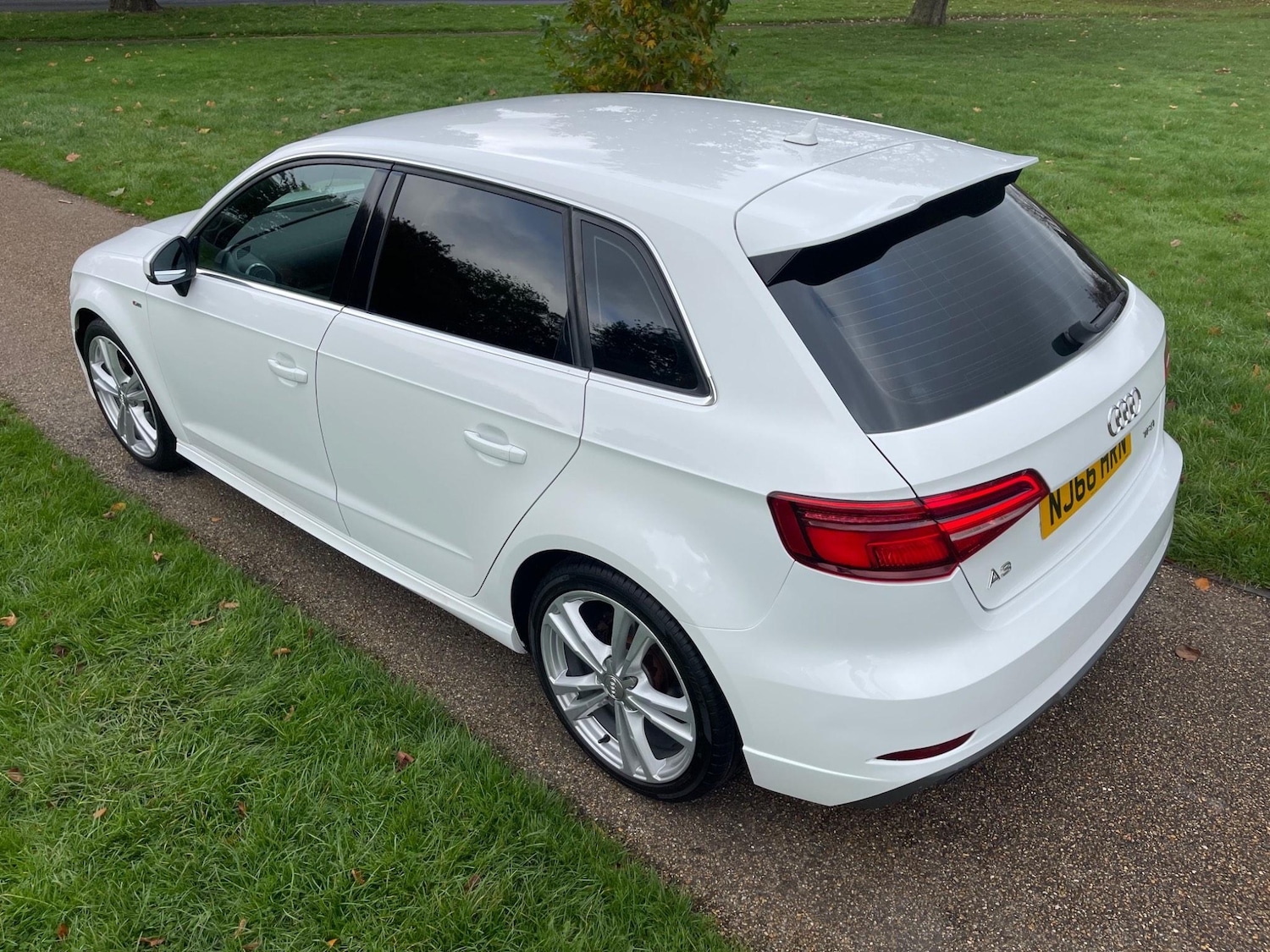 Used Audi A3 2016 for sale - 77799064: Photo 2