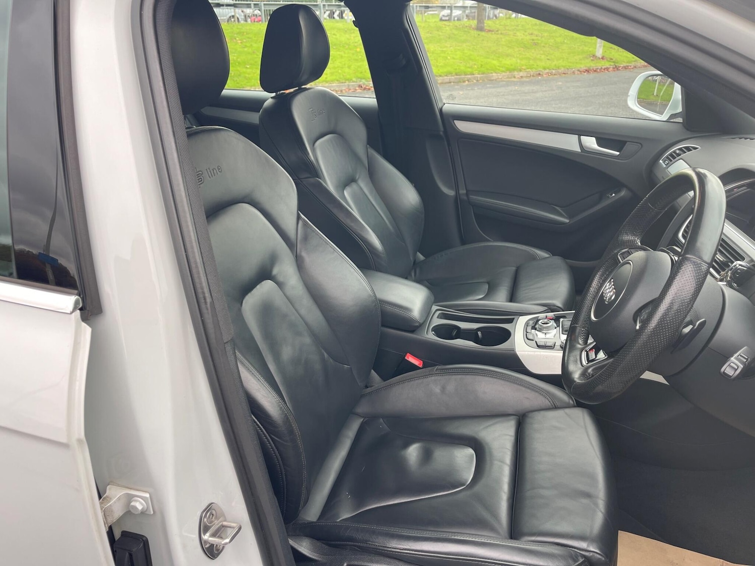 Used Audi A4 2015 for sale - 76380519: Photo 12