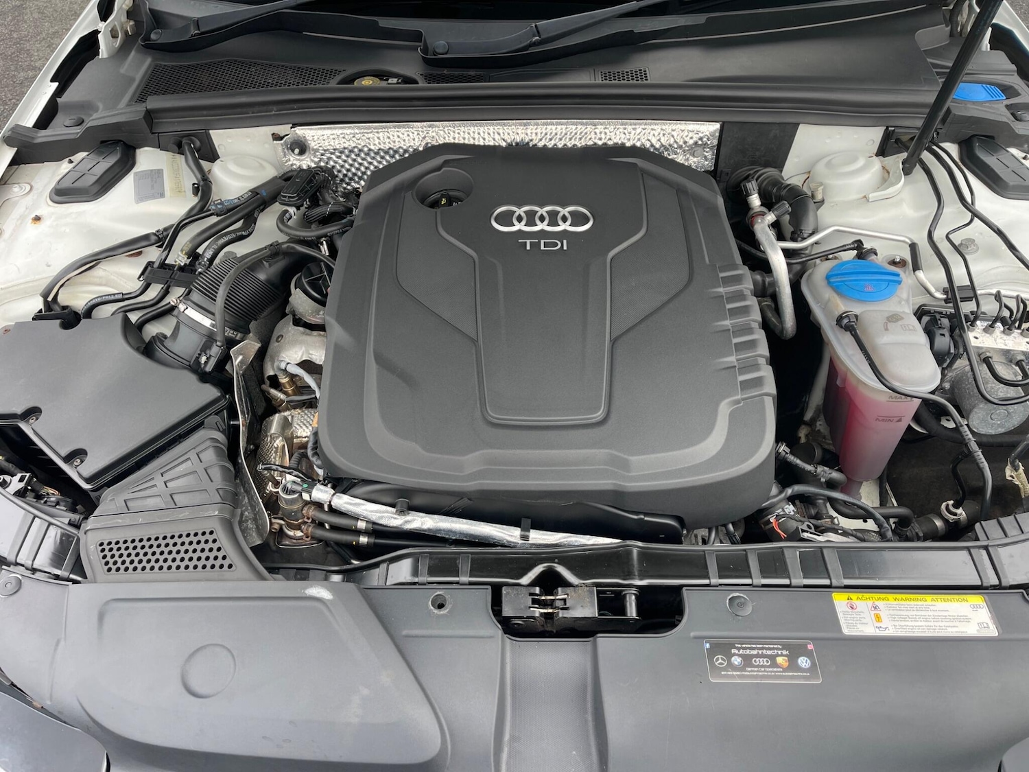 Used Audi A4 2015 for sale - 76380519: Photo 31