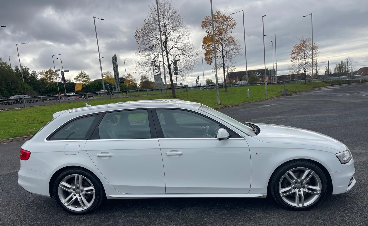Used Audi A4 2015 for sale - 76380519: Photo 7