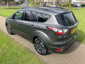 Used Ford Kuga 2017 for sale - 74453048: Photo