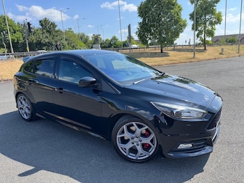 Used Ford Focus 2015 for sale - 79213221: Photo