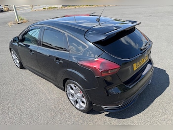 Used Ford Focus 2015 for sale - 79213221: Photo