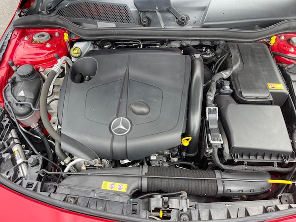 Used Mercedes-Benz CLA 2015 for sale - 76247832: Photo 32