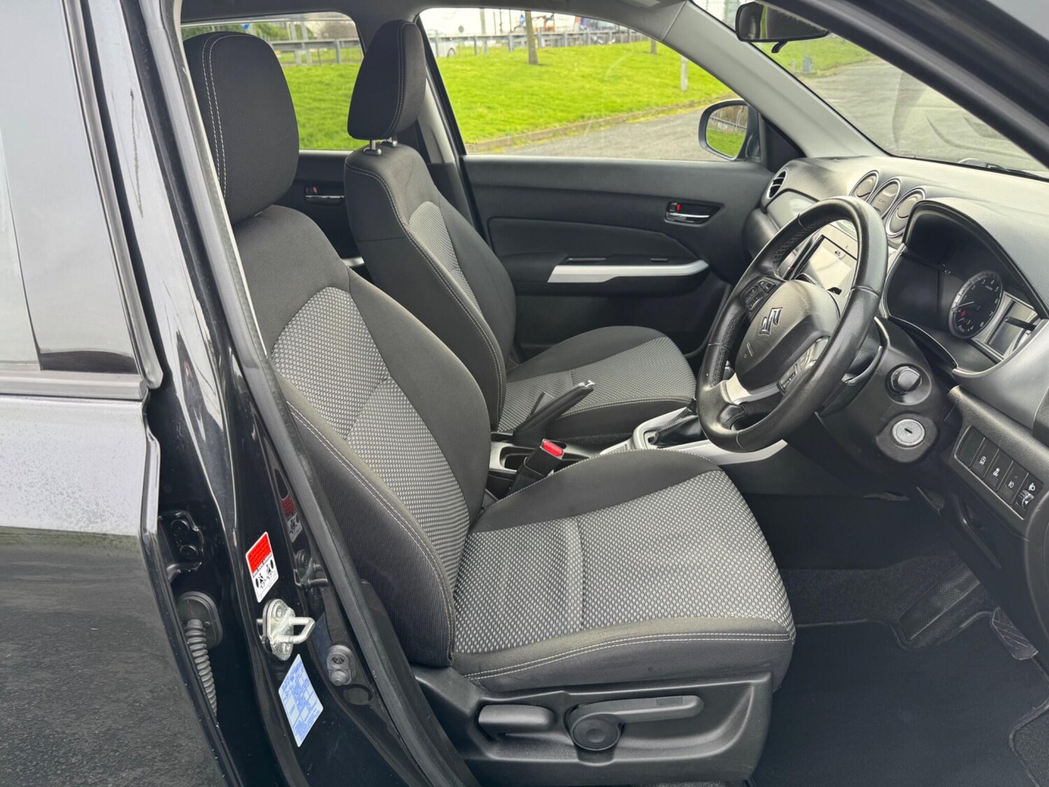 Used Suzuki Vitara 2017 for sale - 77585940: Photo 13